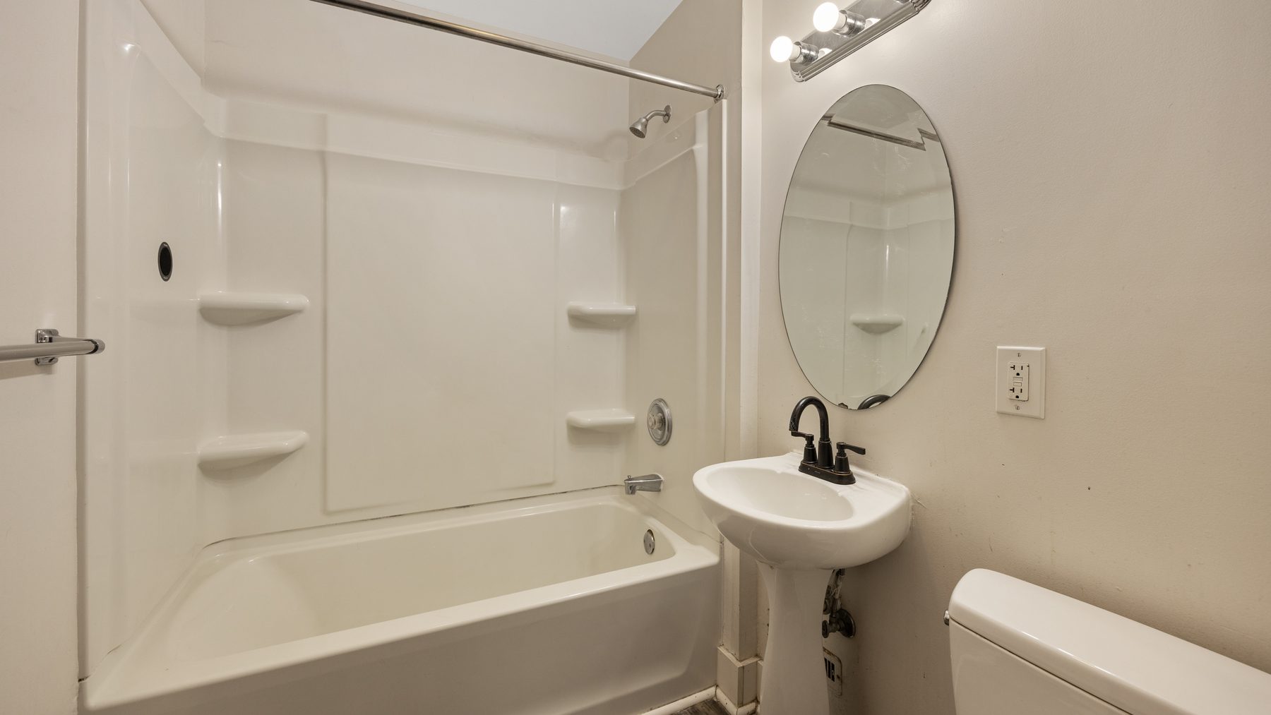 135 Redfield Place - bathroom with tub and shower