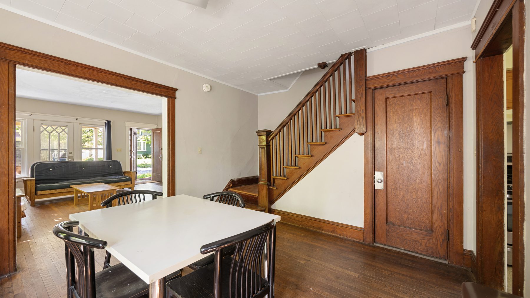 137 Redfield Place - dining room with stairs to the second floor