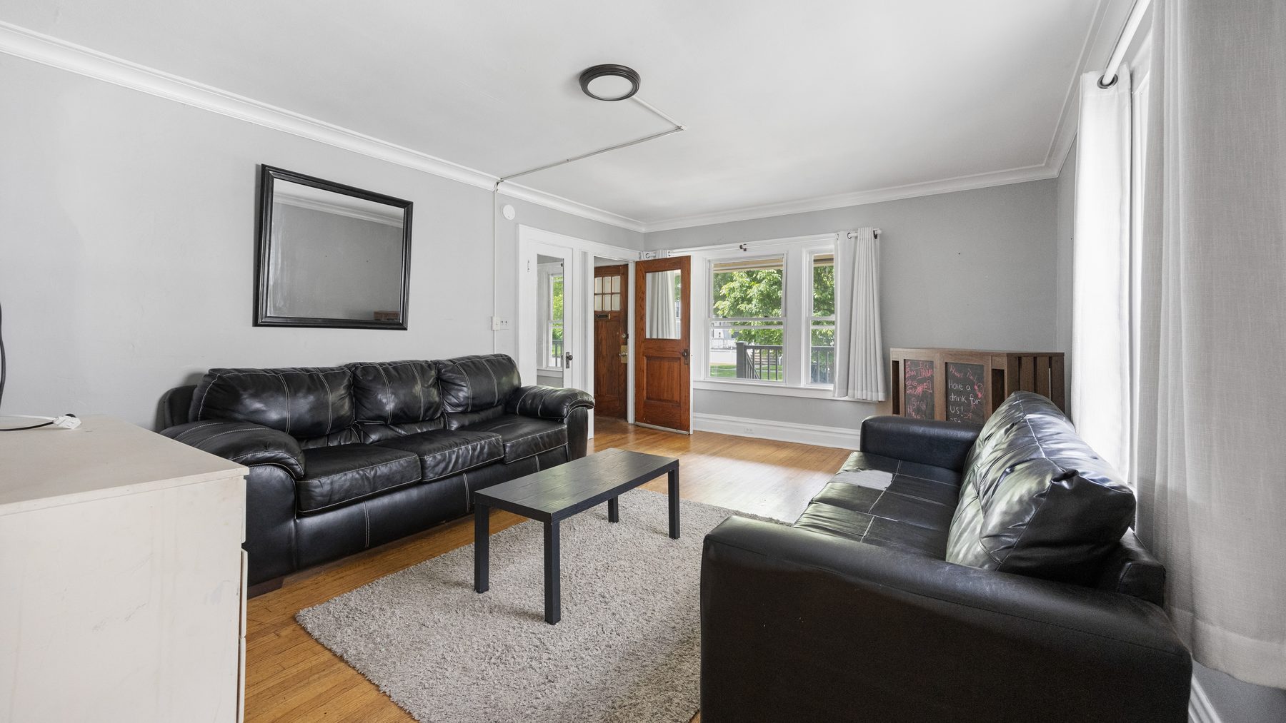 823 Ackerman Avenue - living room with sectional seating