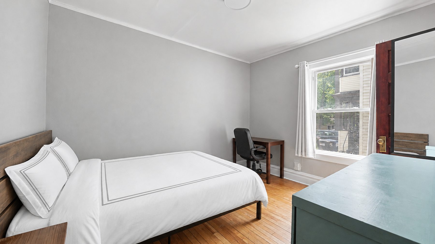 823 Ackerman Avenue - bedroom with desk and window