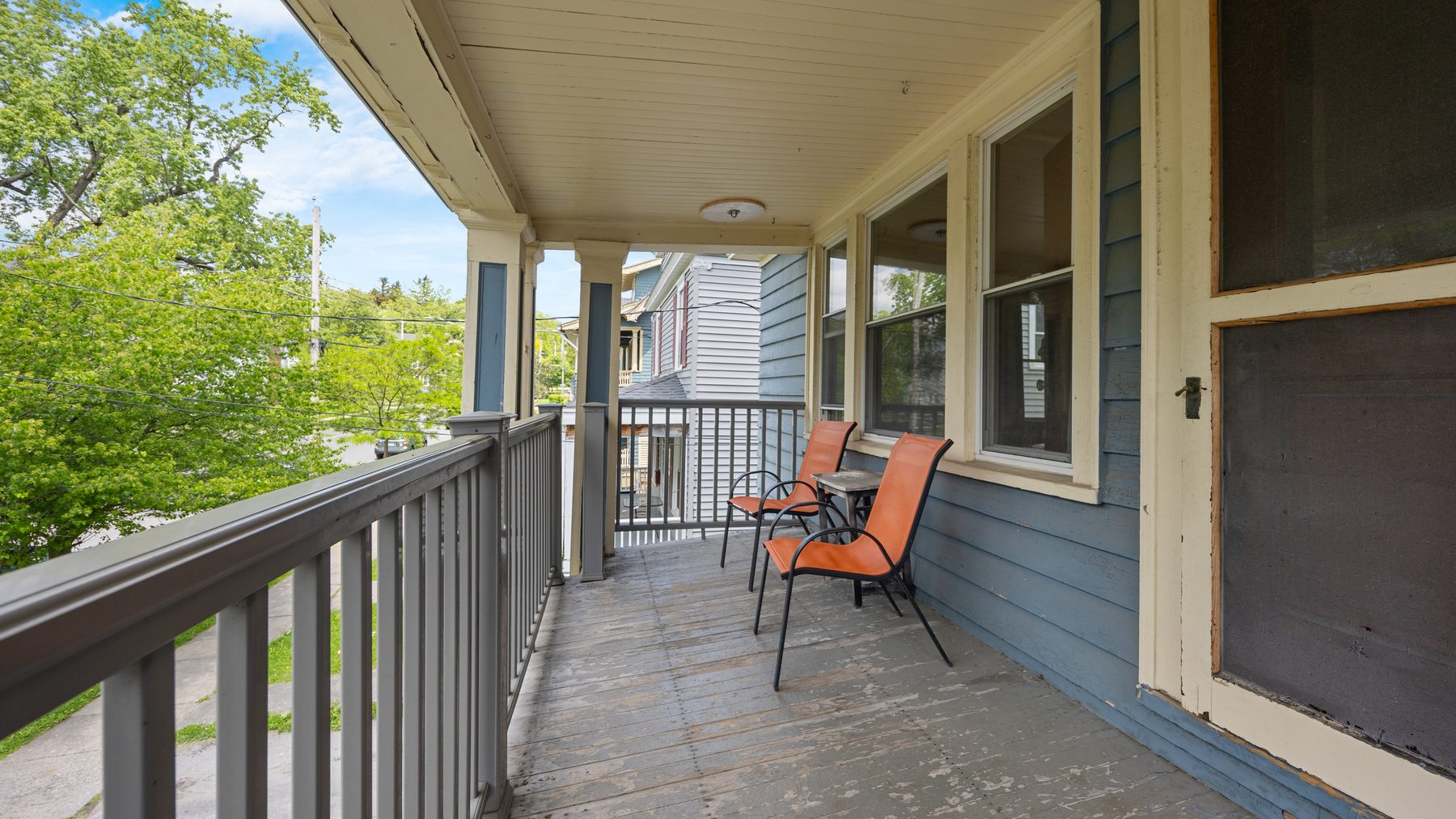 825 Ackerman Avenue - covered porch